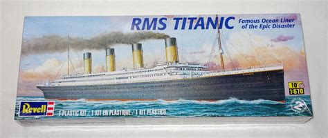 Revell Rms Titanic Famous Ocean Liner Of The Epic Disaster Model Kit 1