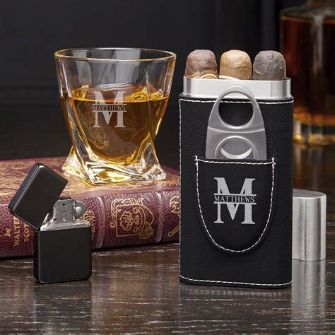 oakmont custom cigar case and twist glass set