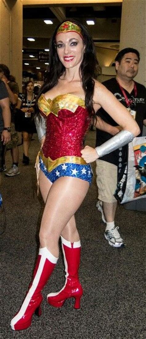 254 best images about dc comics cosplays disfraces on pinterest wonder woman robins and