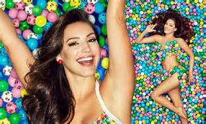 That¿s Sure To Bring Some Luck Kelly Brook Strips Off For
