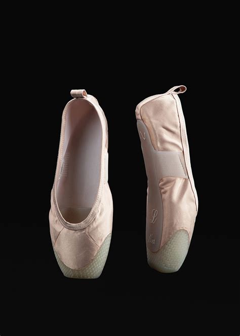 P Rouette Is A 3d Printed Ballet Shoe Designed To Reduce Pain Felt By