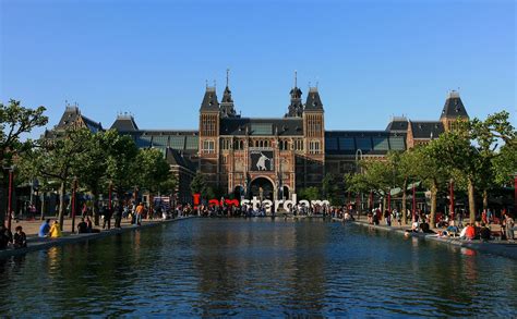 museum district amsterdam