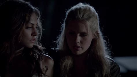 rebekah and hayley the vampire diaries wiki episode