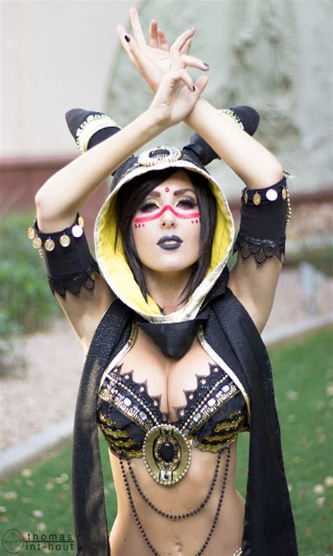 The 35 Hottest Cosplay Girls From Every Single Comic Con