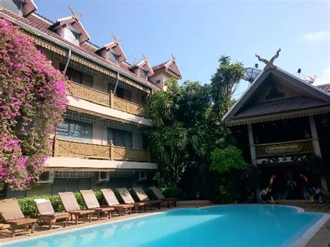 exploring the top rated girl friendly hotels in chiang mai