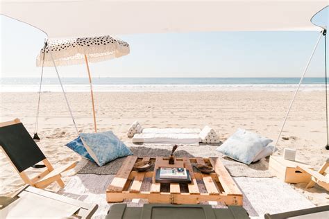 you can order an instagram ready picnic setup straight to the beach in