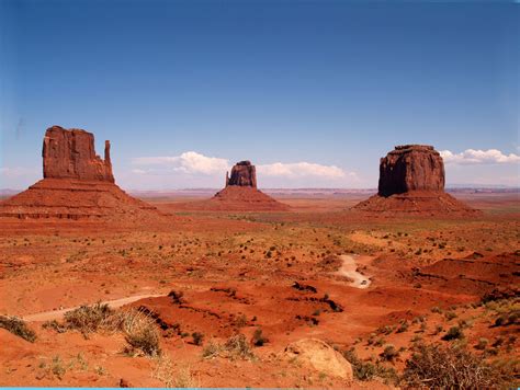 Monument Valley In Arizona Usa Spectacular Places
