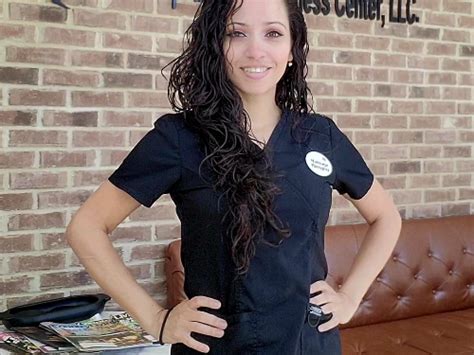 Kimberly Navarro Massage Therapist In Marietta Ga