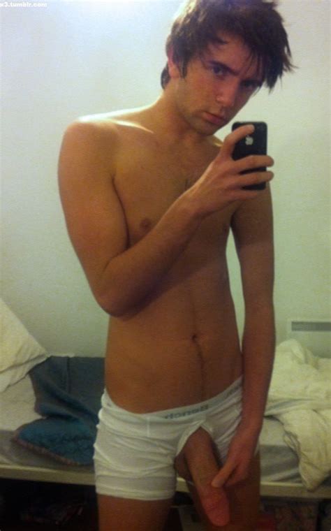naked guy mirror selfies tumblr —