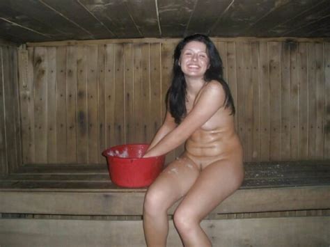 amateur wife in the sauna trinolla