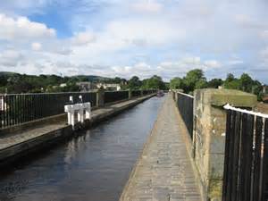 union canal aqueduct  robert struthers geograph britain  ireland