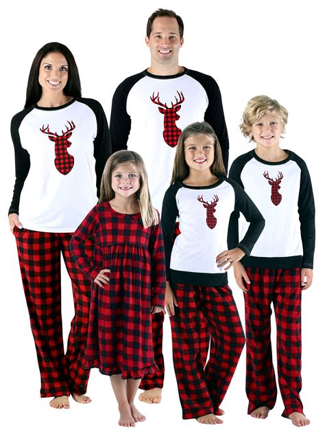 matching christmas pajamas    family shop