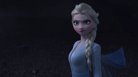 First Look Elsa And Anna Are Back For Frozen 2 ️ This Morning