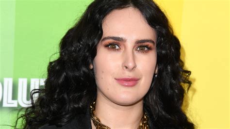 rumer willis recalls getting body shamed at 14 on red table talk