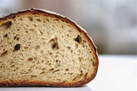 jak pripravit vyborny domaci kvaskovy chleb vegancz