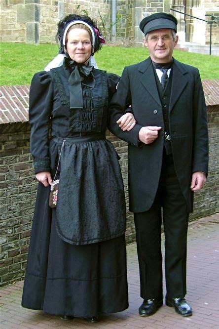 kleding aalten gelderland achterhoek saksen traditional outfits dutch clothing national dress