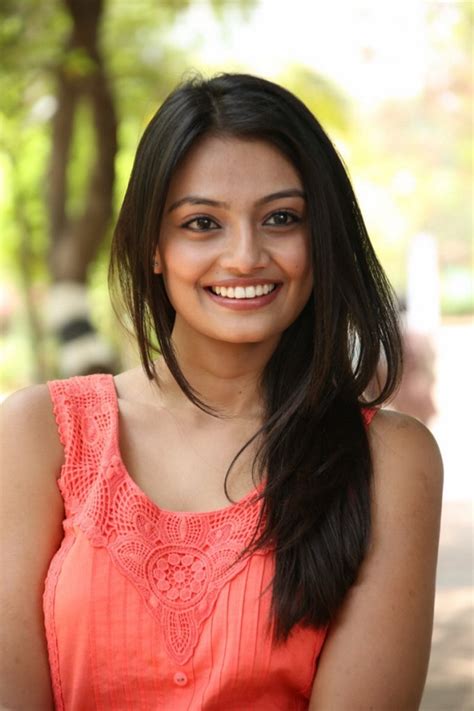 Glamorous Indian Model Nikitha Narayan Smiling Cute Pics
