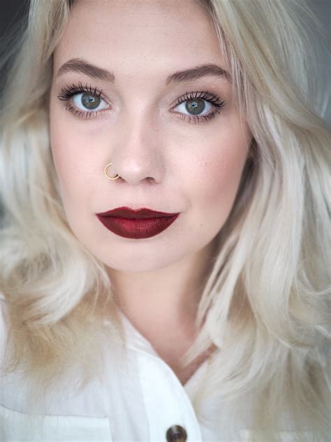 Red Lipstick For Blonde Hair Black Tulip Beauty