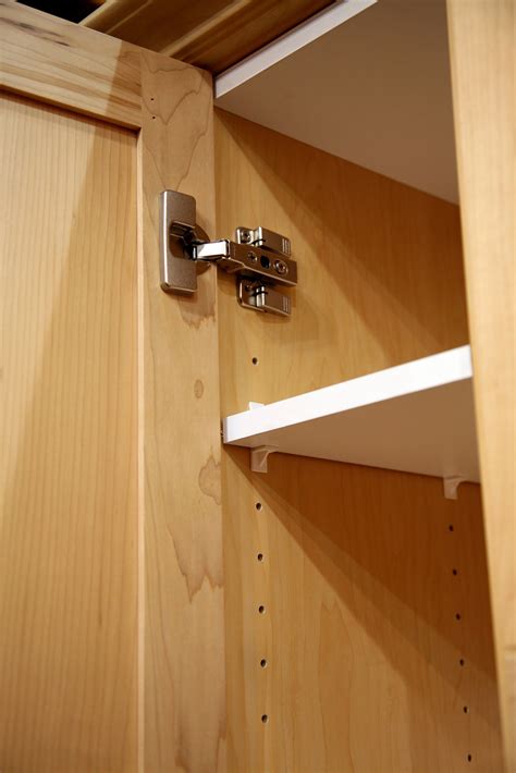 build  cabinet  shelf pegs ehow
