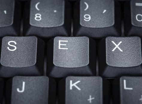 Seks Na Stronie Po Kto Wrzucił Tysiące Zdjęć Porno Dziennik Pl