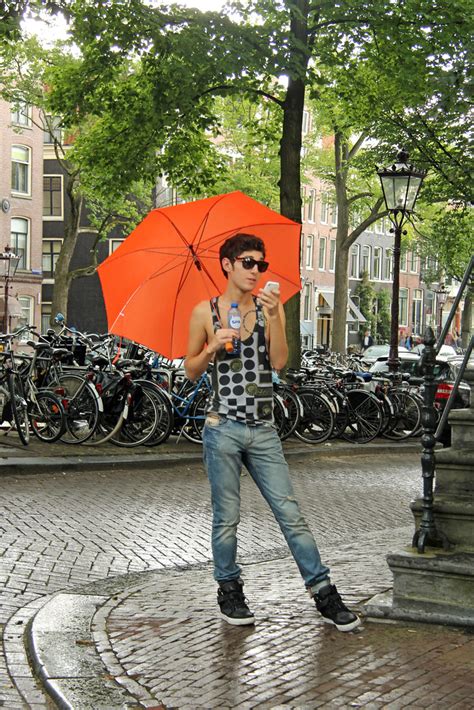 gay pride 2012 amsterdam netherlands prinsengracht