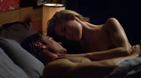 rachael taylor nue dans any questions for ben