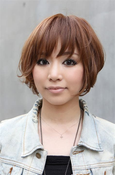 Trendy Short Copper Haircut From Japan Stacked Short