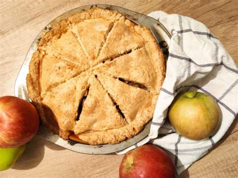 Apple Pie Easy Recipe For Beginners Foodscene