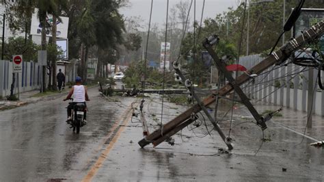 hurricane fiona slams dominican republic after pounding puerto rico