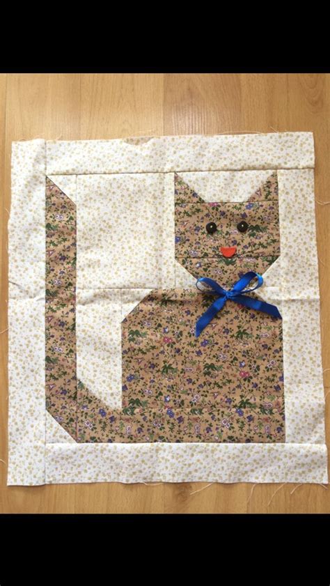 pin  ruth carey  quilting   cat quilt block cat quilt