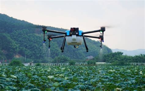 liquid pesticide fertilizer spraying drone  agriculture   version  foldable