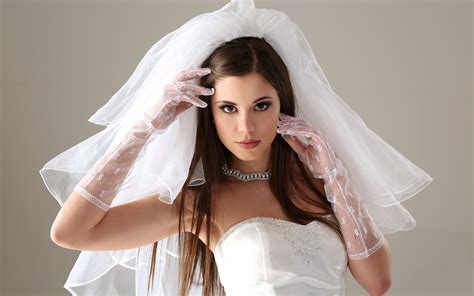 beauty mistakes all brides should be on the lookout for