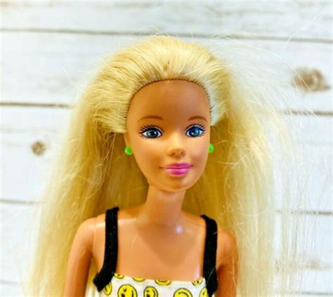 Mattel Barbie Doll Blonde Hair Blue Eyes Smiley Face Dress 12 Tall