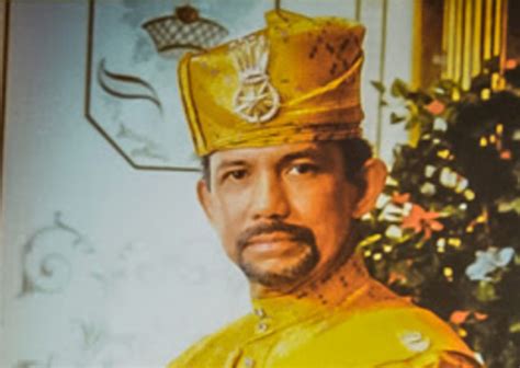 july  brunei sultan hassanal bolkiahs birthday  heritage fun