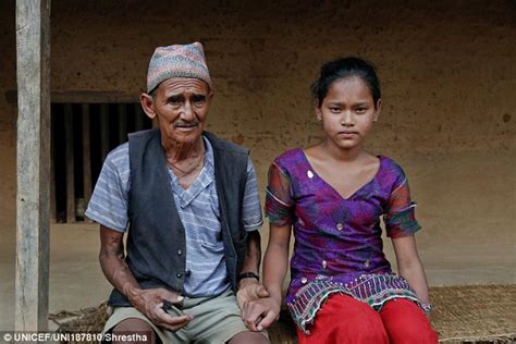 nepal earthquake victims tell of their fight for survival three months later daily mail online