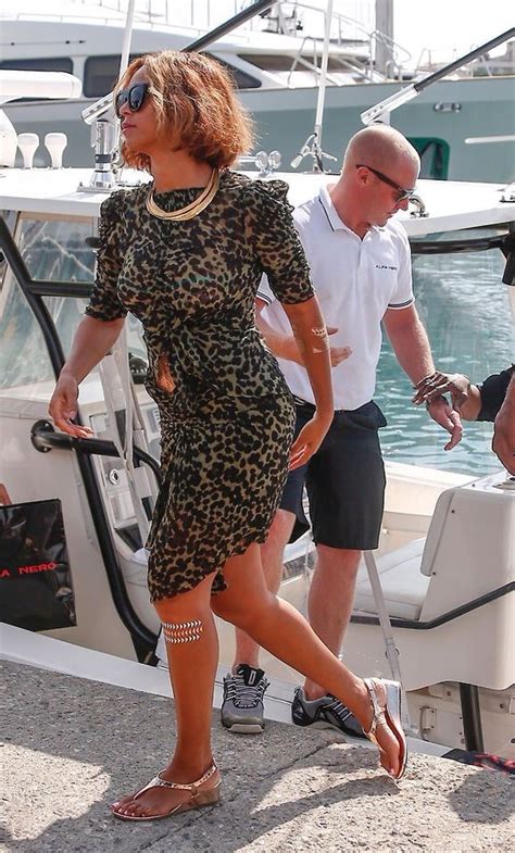 beyonce at picasso museum in antibes france sept 9th 2014