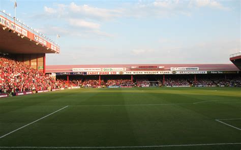 bristol city fc football club   barclays premier league