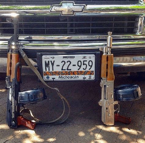 32 crazy pictures posted by cartel members wow gallery weapons guns