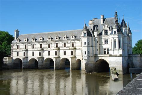 great castles ghosts  catherine diane  chateau de chenonceau