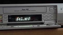 JVC HR-S9600EU, S-VHS Videorecorder im Bestzustand 2023 erworben.