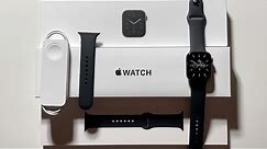 Apple Watch SE Unboxing: Space Grey! (Aluminum 44mm)