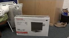 Unboxed : Toshiba 22" LCD TV, model number 22DL702