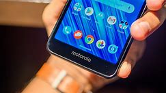 Moto E6 hands-on review