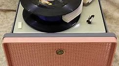 RESTORED 1956 RCA MODEL 7-EY-1JF 45 RPM RECORD PLAYER WITH RCA DELUXE 3 AMP