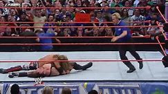 The Undertaker captures the World Heavyweight Championship from Edge at WrestleMania XXIV