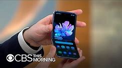 Samsung unveils smartphone with bendable glass screen