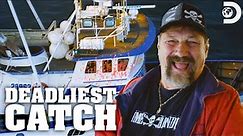 Johnathan Ambushes the Northwestern! | Deadliest Catch