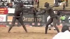 Akon Vs Dial Diop - Combat de Lutte - 15 Juillet 2012