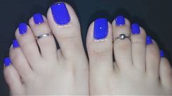 Winter Pedicure- Painting My Toe Nails- Tips To Paint Your Toes Blue | Rose Pearl