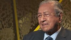 Malaysian PM submits shock resignation